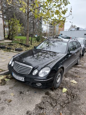Mercedes-Benz E 220, снимка 1