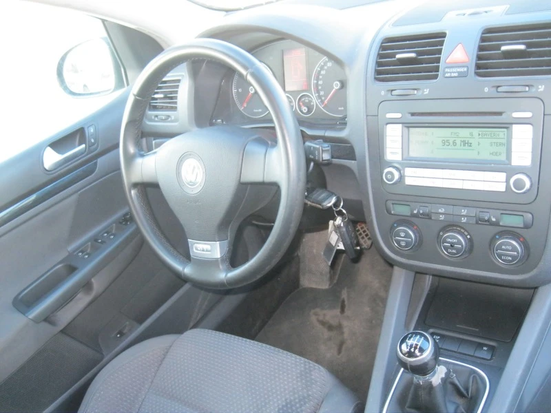 VW Golf 5 LIM .GT, снимка 14 - Автомобили и джипове - 45207479