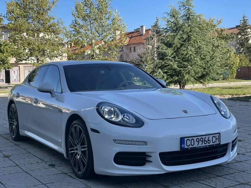 Porsche Panamera, снимка 2 - Автомобили и джипове - 47887870