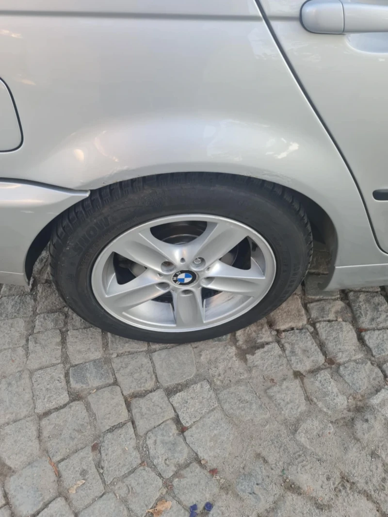 BMW 320, снимка 6 - Автомобили и джипове - 48268440