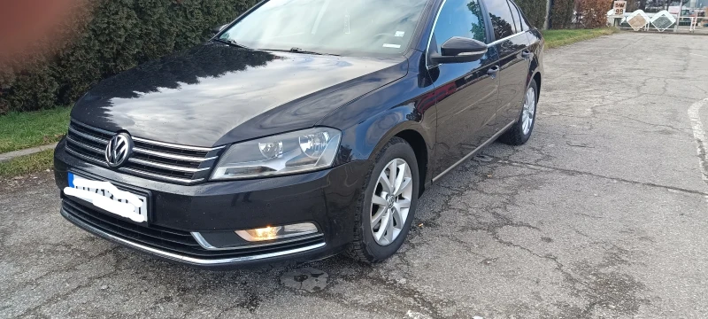 VW Passat 2.0 TDI, снимка 3 - Автомобили и джипове - 48320735