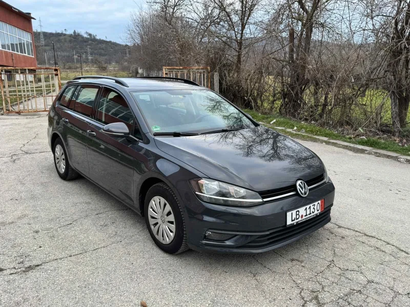 VW Golf 1.6TDI, снимка 2 - Автомобили и джипове - 48786467