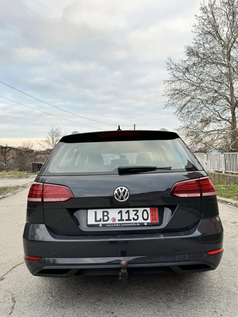 VW Golf 1.6TDI, снимка 6 - Автомобили и джипове - 48786467