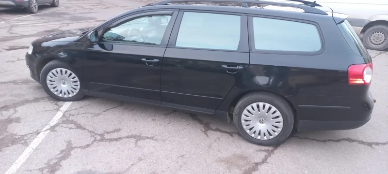 VW Passat, снимка 7 - Автомобили и джипове - 49355917