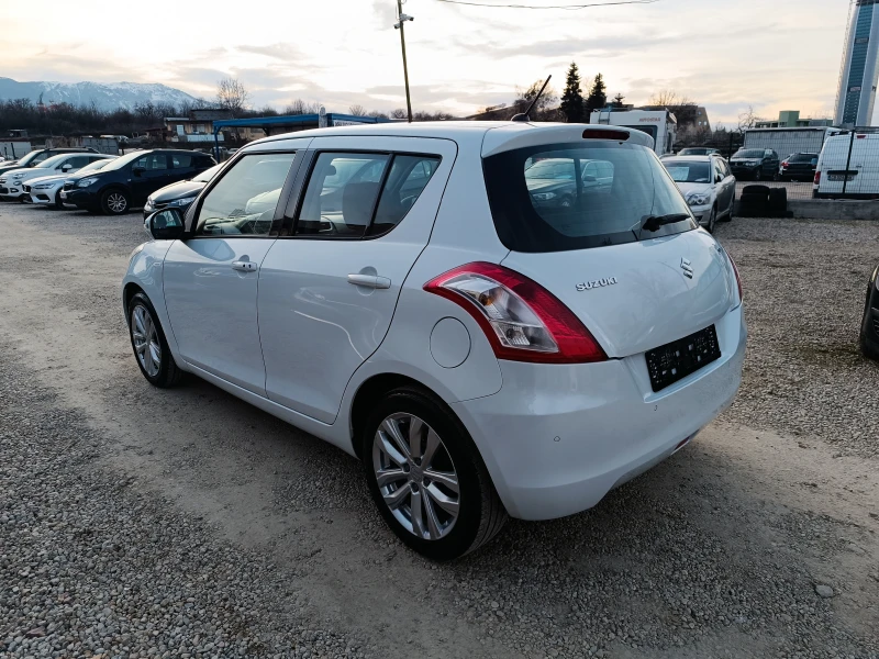 Suzuki Swift 1.2i * KEYLESS * АВТОПИЛОТ * КЛИМАТРОНИК * ШИБИДАХ, снимка 5 - Автомобили и джипове - 49440789