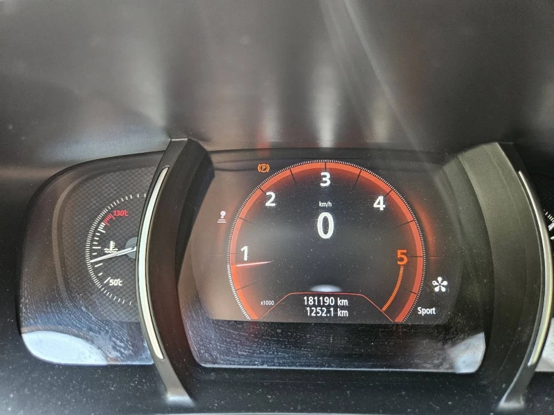 Renault Megane GT Line, снимка 9 - Автомобили и джипове - 52024220