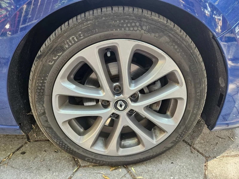 Renault Megane GT Line, снимка 17 - Автомобили и джипове - 52024220