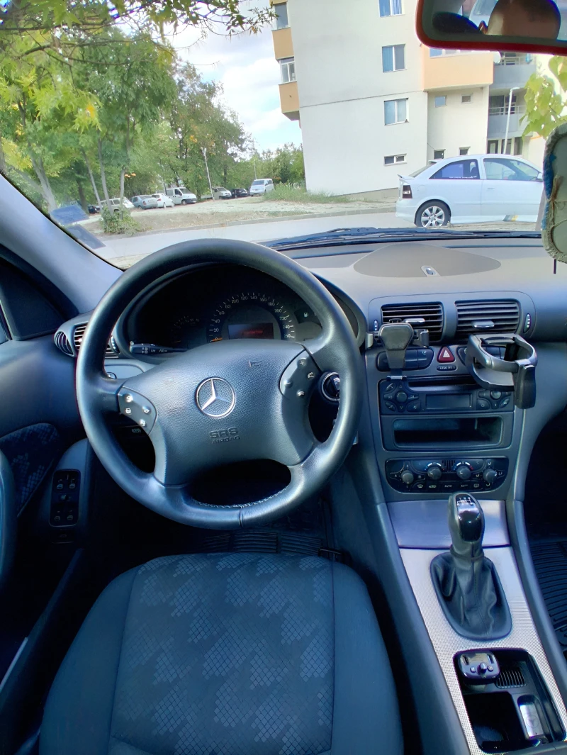 Mercedes-Benz C 180 180 Compressor, снимка 3 - Автомобили и джипове - 51980728
