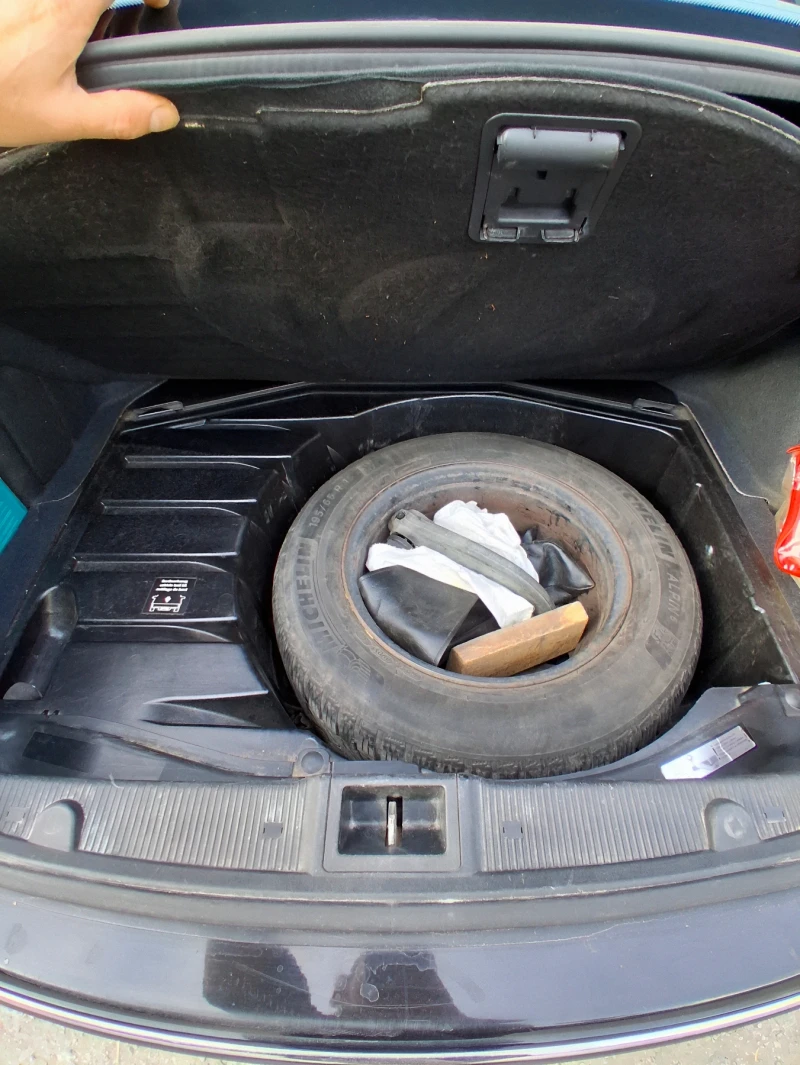 Mercedes-Benz C 180 180 Compressor, снимка 7 - Автомобили и джипове - 51980728