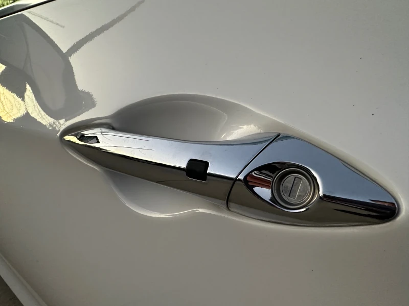 Hyundai I30 Keyless go! Камера! Панорама! Нави! Кожа! , снимка 16 - Автомобили и джипове - 52406886