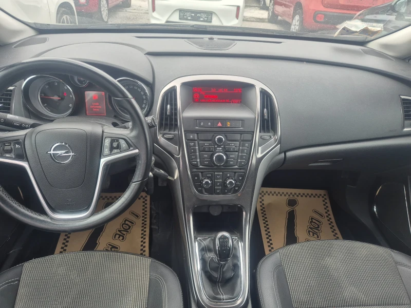 Opel Astra 1.7CDTI, 125k.c., снимка 7 - Автомобили и джипове - 52650044