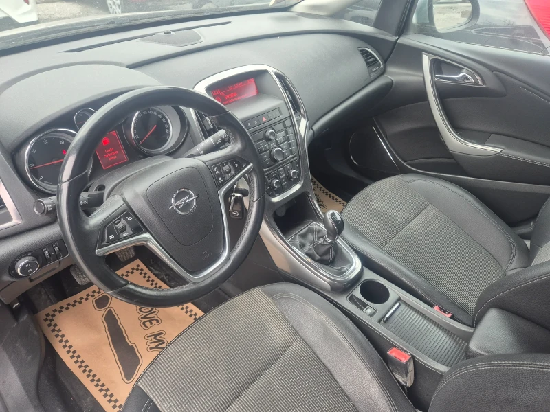 Opel Astra 1.7CDTI, 125k.c., снимка 6 - Автомобили и джипове - 52650044