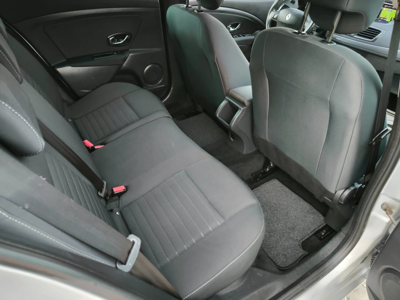 Renault Megane 1, 5DCi-110к.с.-6скорости, НАВИ, LED, ЕВРО 6!, снимка 13 - Автомобили и джипове - 52655582