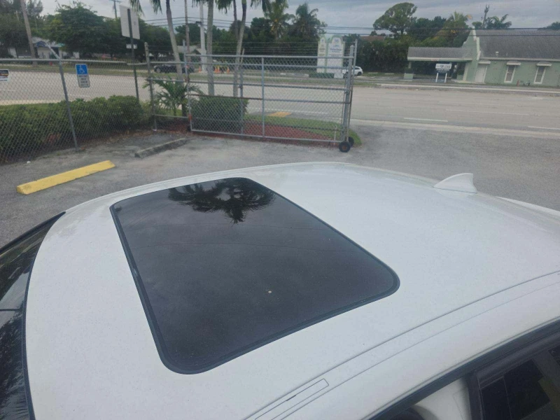 BMW 340, снимка 13 - Автомобили и джипове - 53045620