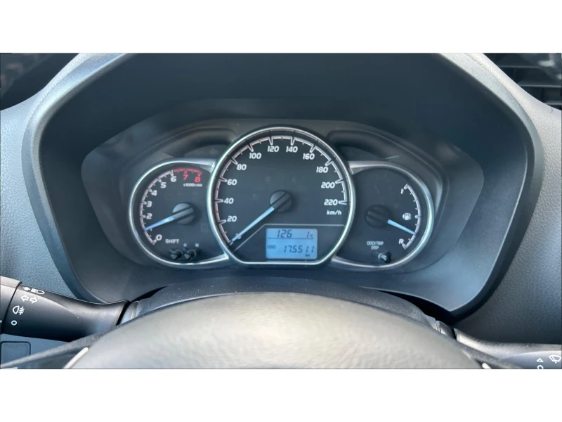 Toyota Yaris Месечна вноска от 110  , снимка 14 - Автомобили и джипове - 53086526