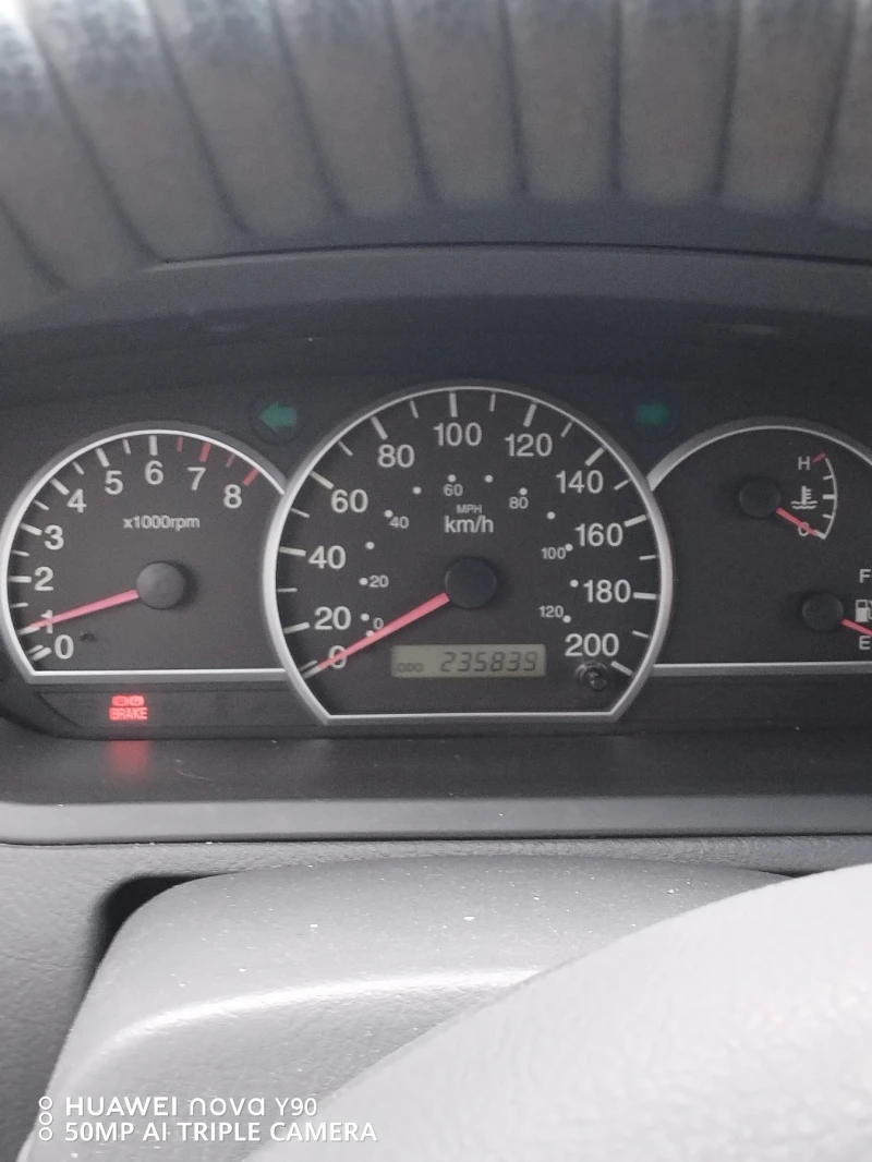 Kia Carens, снимка 5 - Автомобили и джипове - 53295622