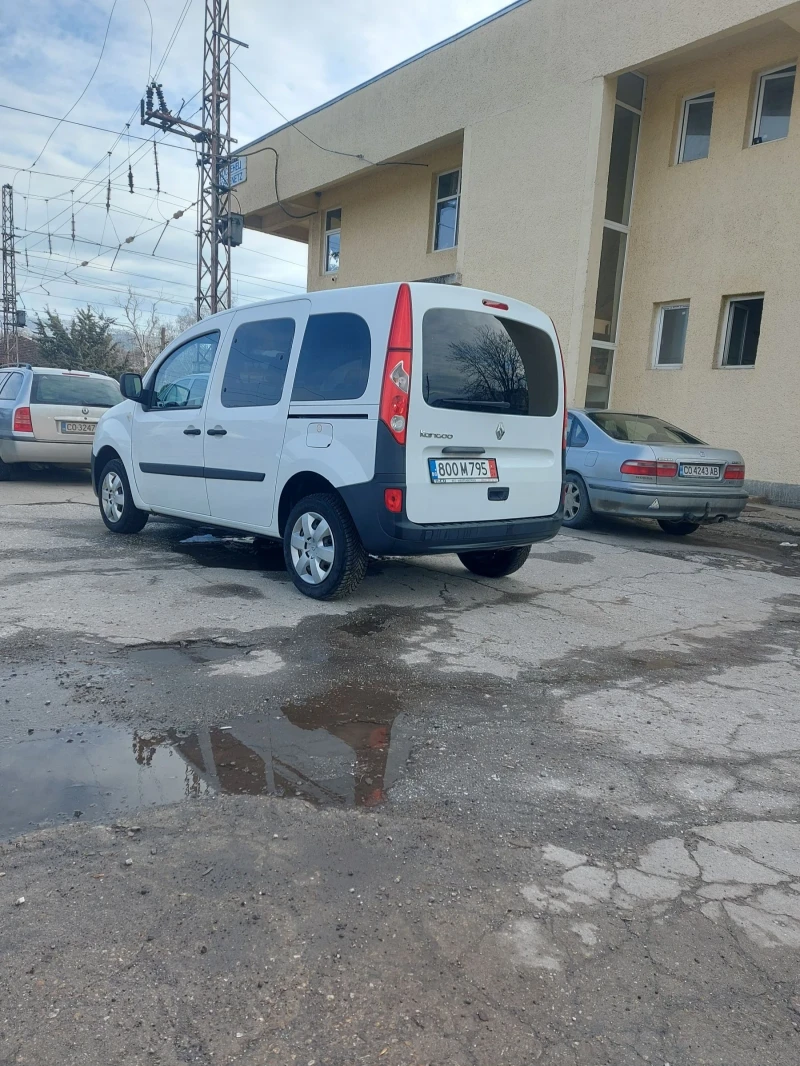 Renault Kangoo 1.5dci, снимка 3 - Автомобили и джипове - 53582670