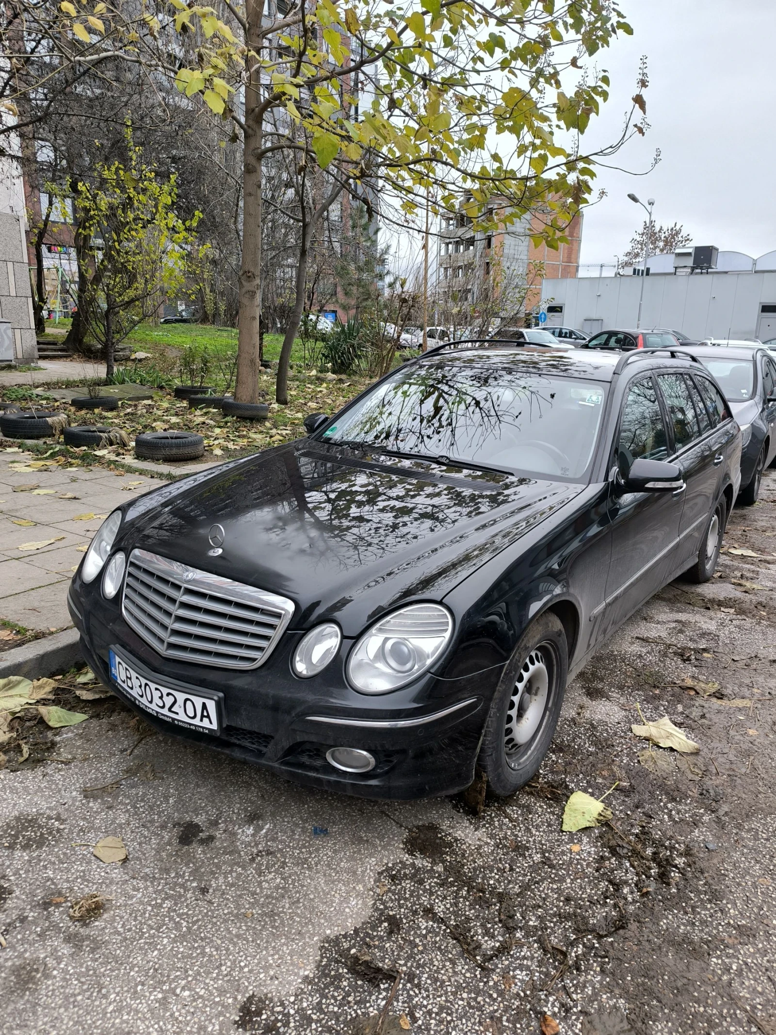 Mercedes-Benz E 220, снимка 1