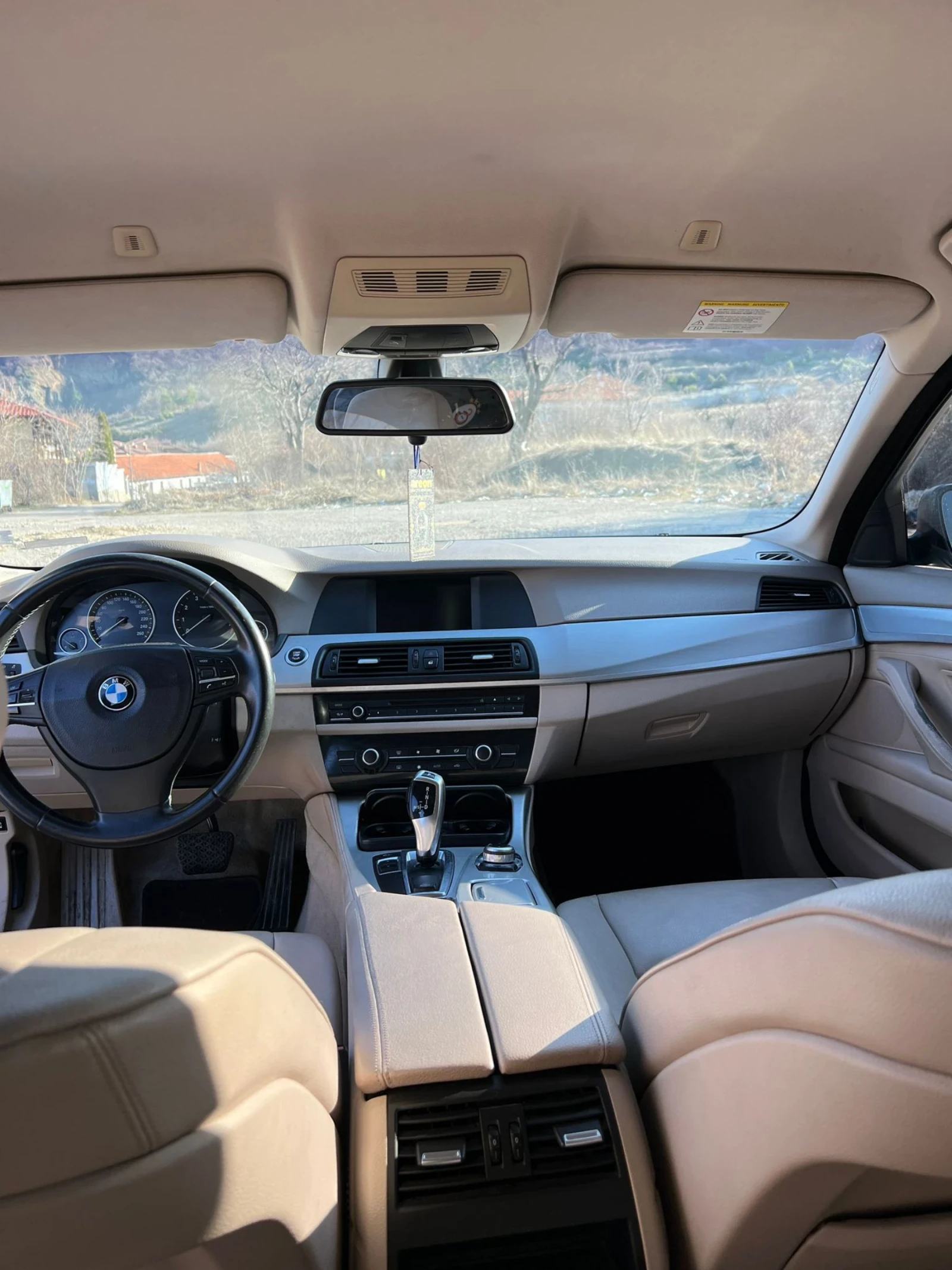 BMW 523 3.0i  - изображение 5