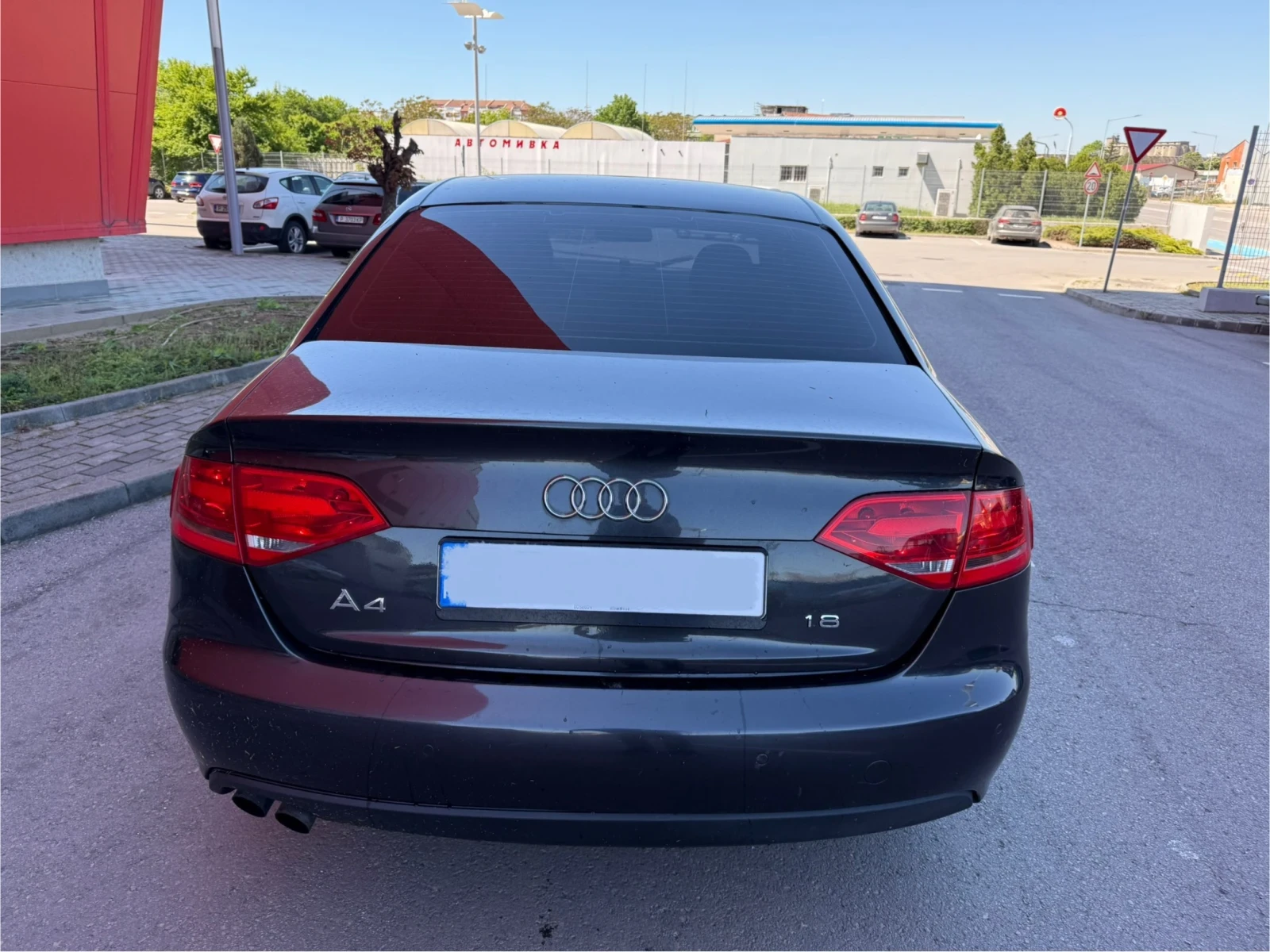 Audi A4 БАРТЕР* БЕНЗИН* СЕДАН - изображение 8