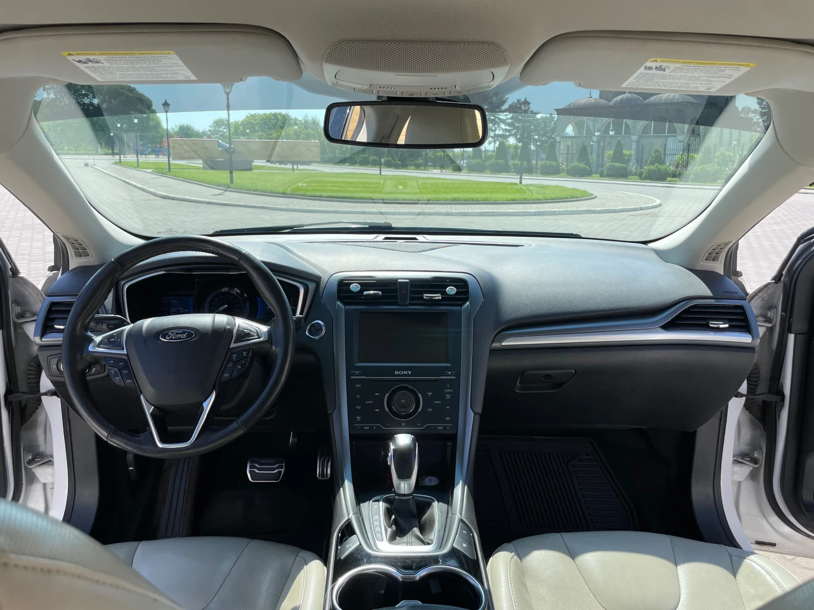 Ford Fusion  ENERGI TITANIUM - изображение 9