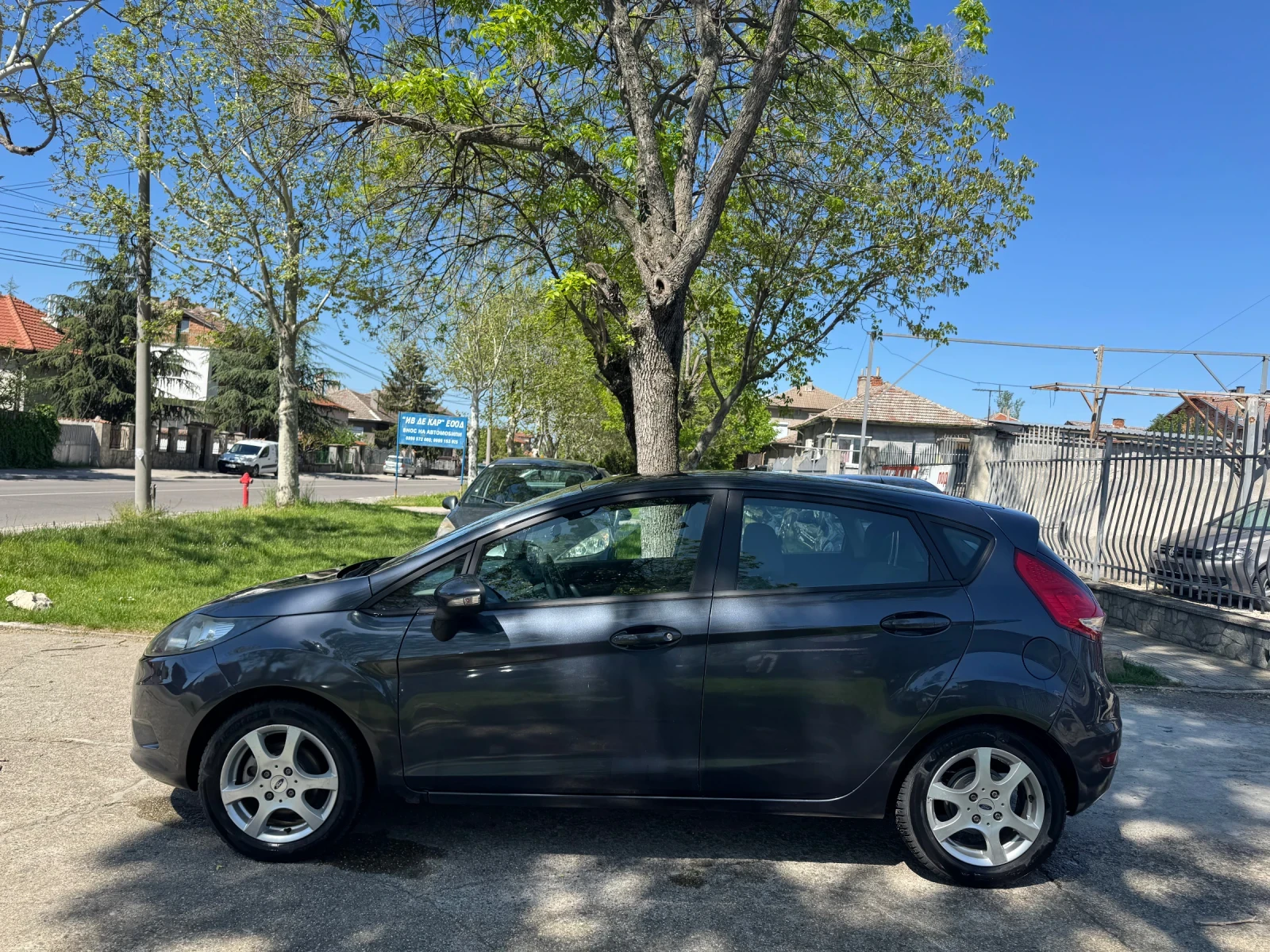 Ford Fiesta 1.6 DIESEL AUSTRIA - изображение 8