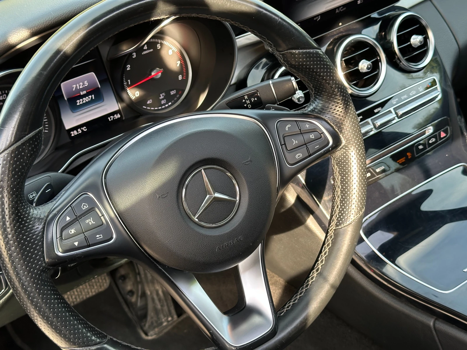 Mercedes-Benz C 300 AMG, Pano, 4Matic, 7G-TRONIC | Mobile.bg   11