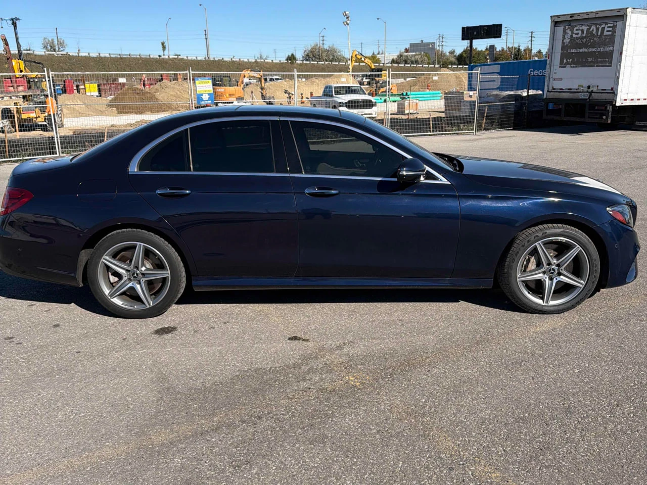 Mercedes-Benz E 400 * АВТО КРЕДИТ* ЦЕНА ДО БГ * СЕРВИЗНА ИСТОРИЯ *  | Mobile.bg — изображение 4