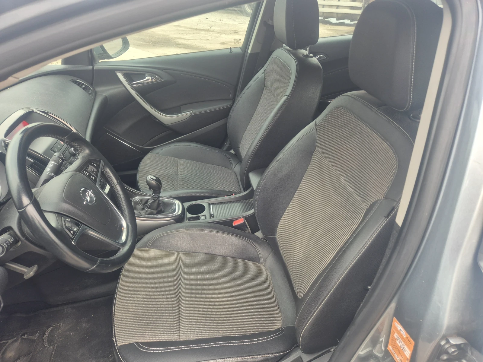 Opel Astra 1.7CDTI, 125k.c. - изображение 3