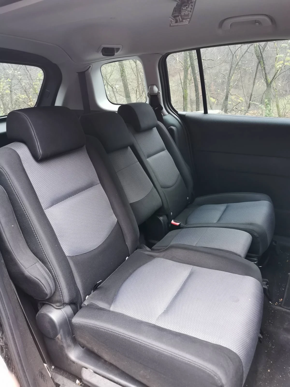 Mazda 5 2.0 dizel - изображение 7