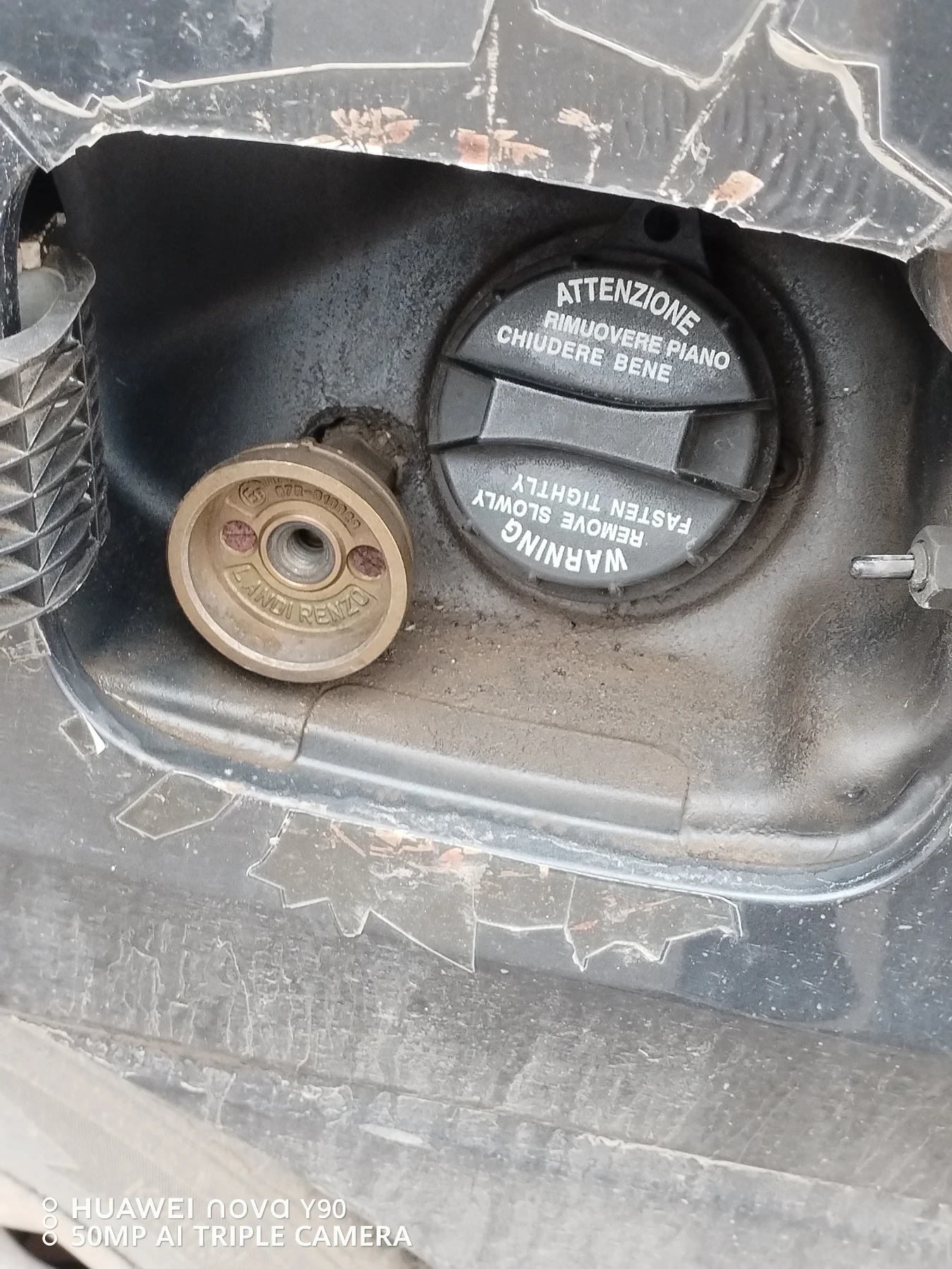 Kia Carens  - изображение 10