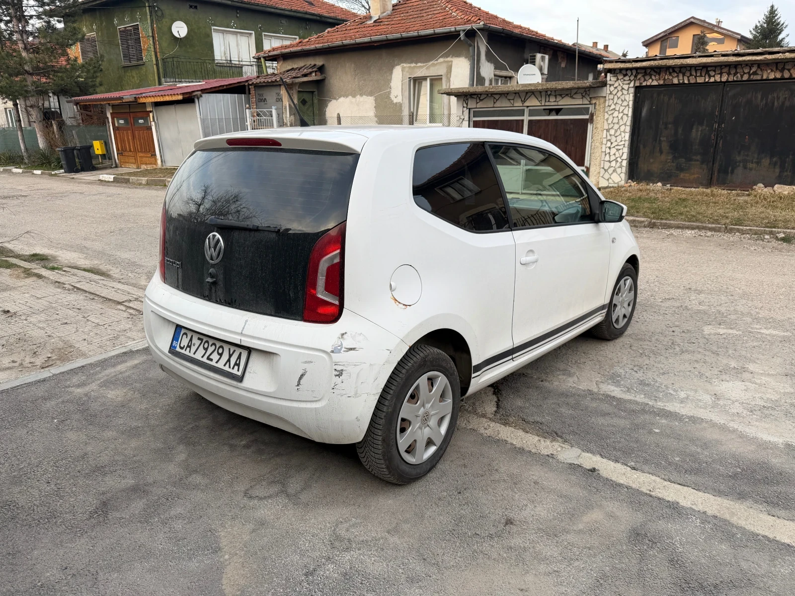 VW Up Метан/Купувана от БГ/Сервизна История, снимка 7 - Автомобили и джипове - 53758413
