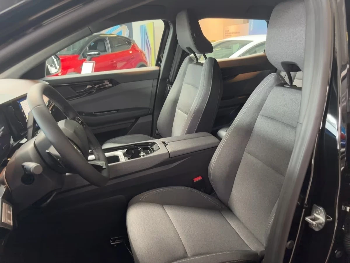 Renault Austral НОВ!/MHEV/158HP/EVOLUTION/DIGI/CPLAY/KLESS/897g, снимка 5 - Автомобили и джипове - 53784133