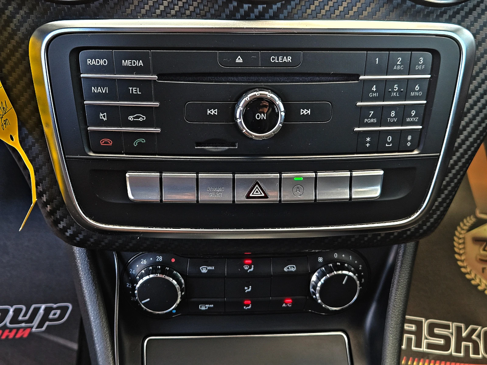 Mercedes-Benz A 200 AMG/LED/FACE/GERMANY/CAMERA/START-STOP/AUTO H/LIZ, снимка 12 - Автомобили и джипове - 53823427