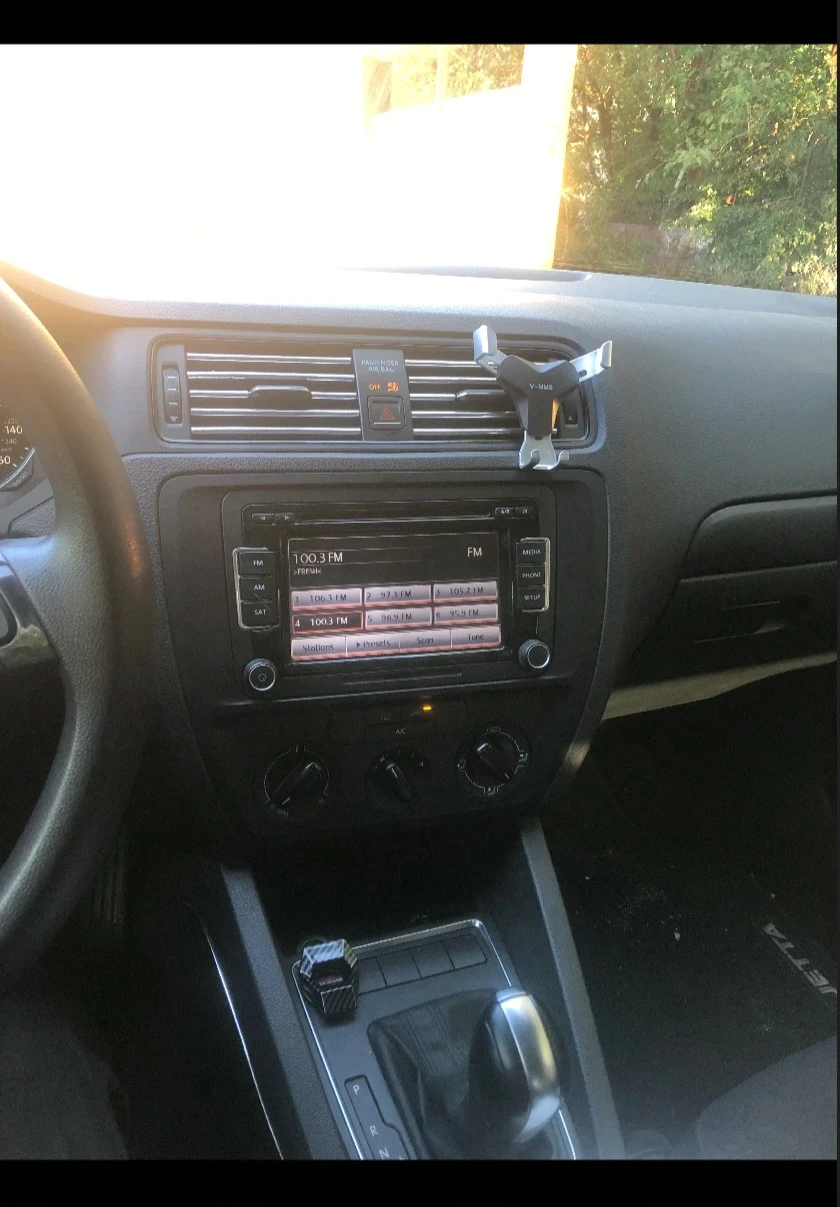 VW Jetta 2.0 115hp dsg + gas, снимка 11 - Автомобили и джипове - 54391506