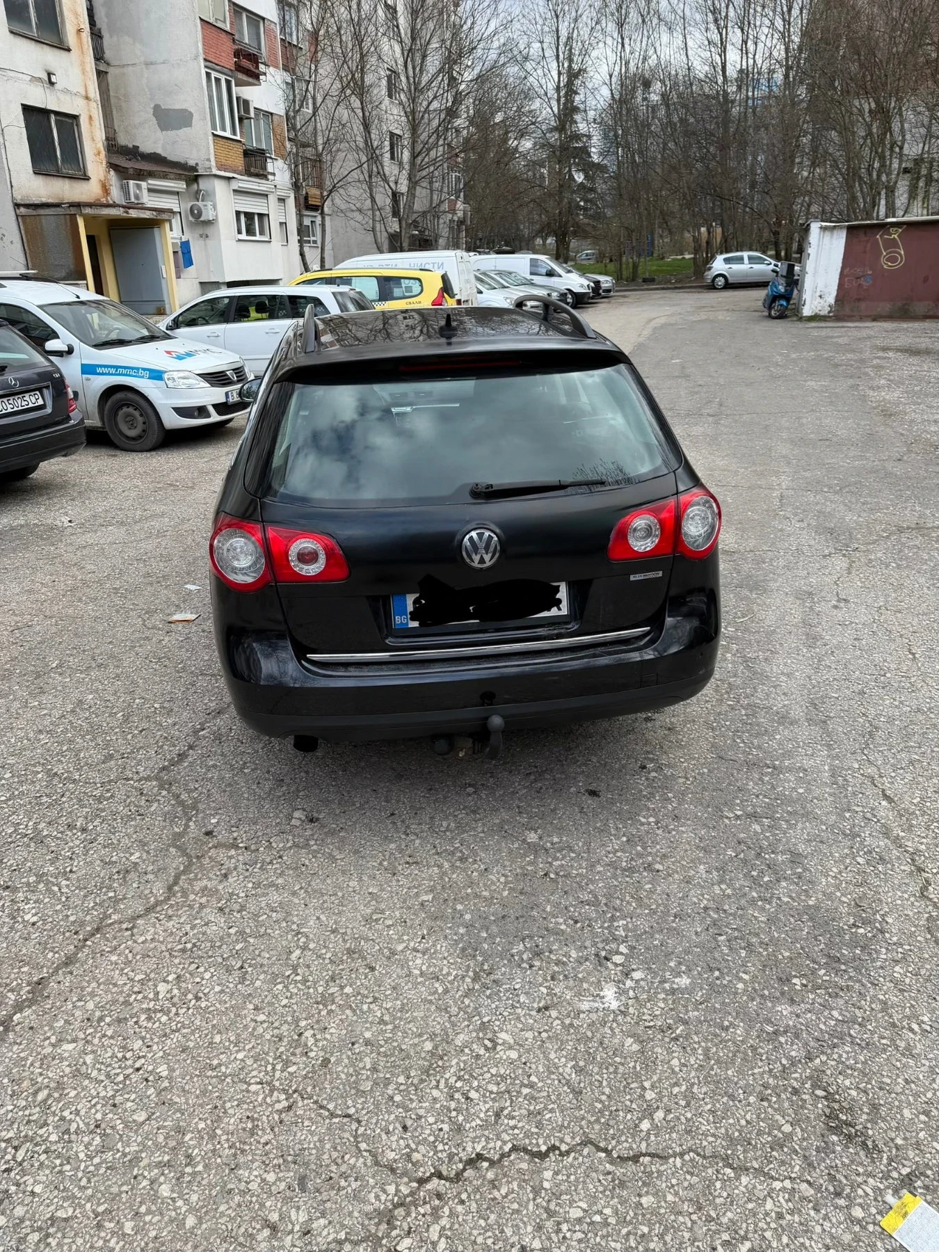 VW Passat 1.6TDI, снимка 3 - Автомобили и джипове - 54496494