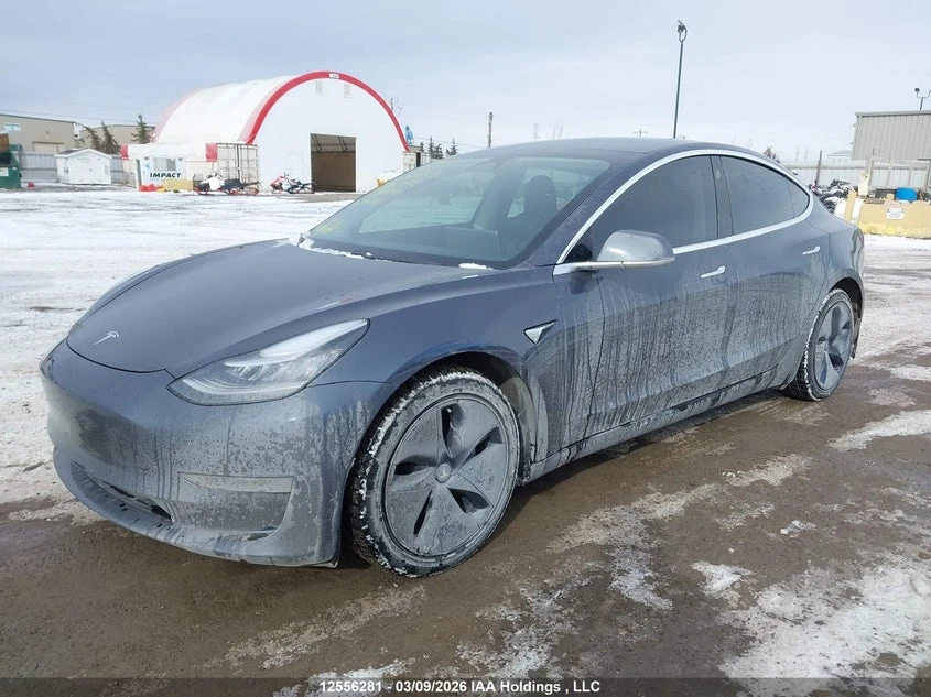 Tesla Model 3 Long Range AWD, снимка 2 - Автомобили и джипове - 54597838