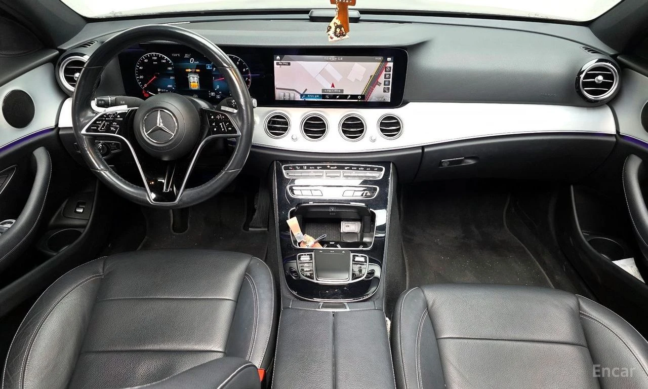 Mercedes-Benz E 250 Avantgarde* DISTRONIC* DIGITAL* AMBIENT* ПОДГРЕВ* , снимка 8 - Автомобили и джипове - 54713083
