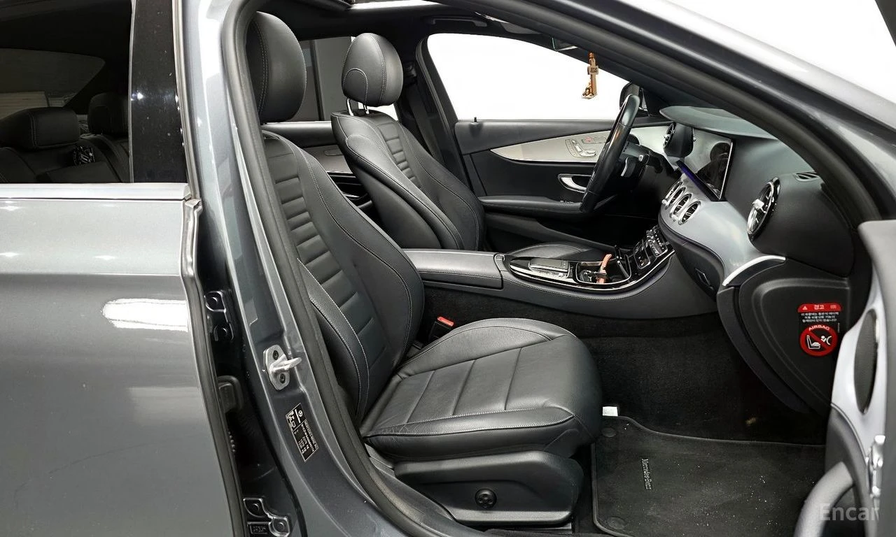 Mercedes-Benz E 250 Avantgarde* DISTRONIC* DIGITAL* AMBIENT* ПОДГРЕВ* , снимка 7 - Автомобили и джипове - 54713083