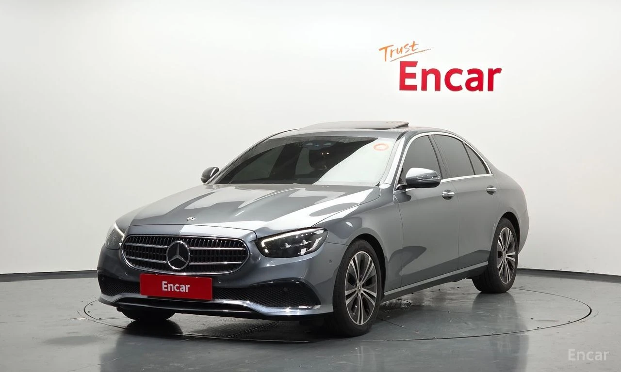 Mercedes-Benz E 250 Avantgarde* DISTRONIC* DIGITAL* AMBIENT* ПОДГРЕВ* 