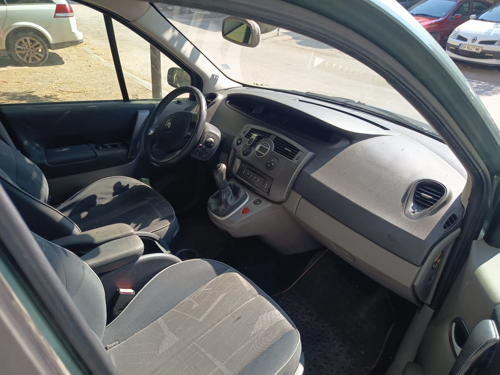 Renault Scenic, снимка 3 - Автомобили и джипове - 55579041