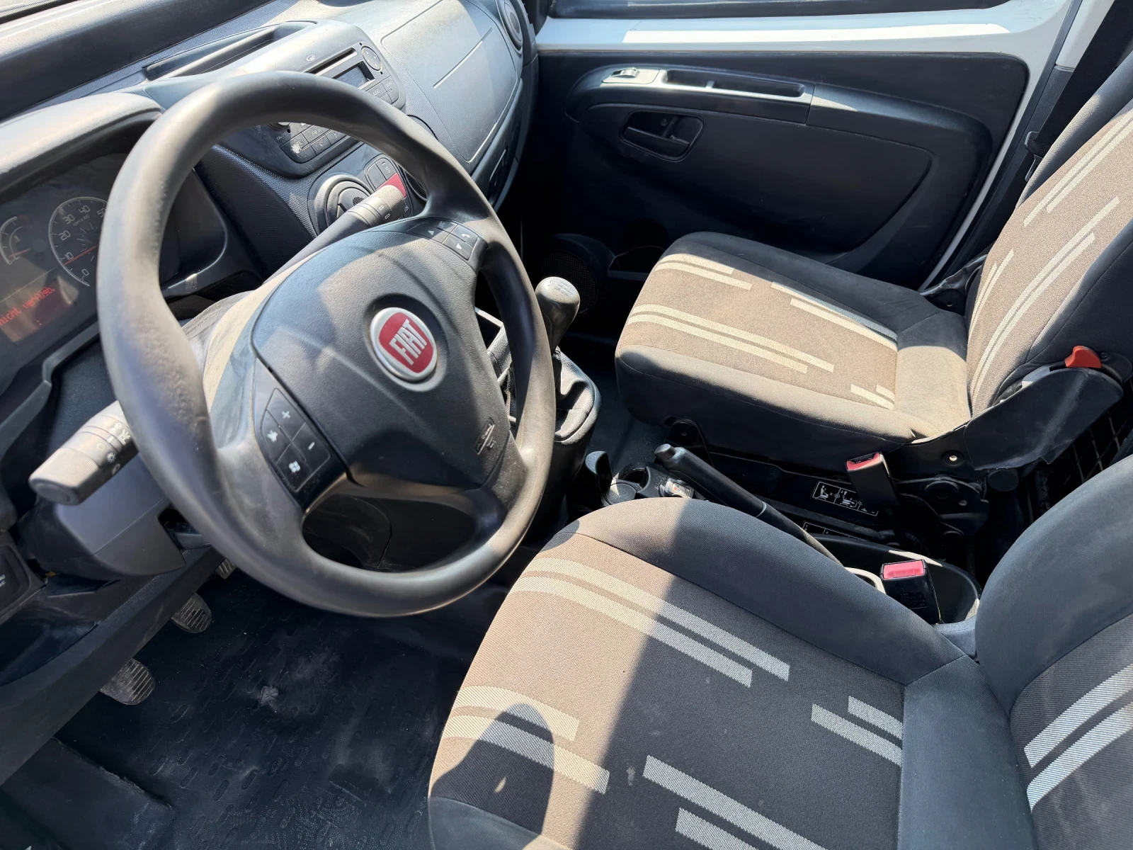 Fiat Fiorino 1.3 Multijet 95к.с. Клима, снимка 7 - Автомобили и джипове - 55647394