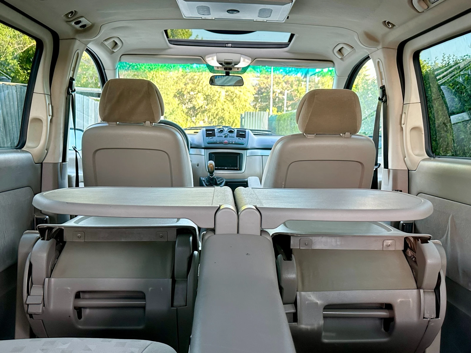 Mercedes-Benz Viano * ТЕМПОМАТ* TV* 2 СТРАНИЧНИ ВРАТИ* , снимка 15 - Автомобили и джипове - 55674718