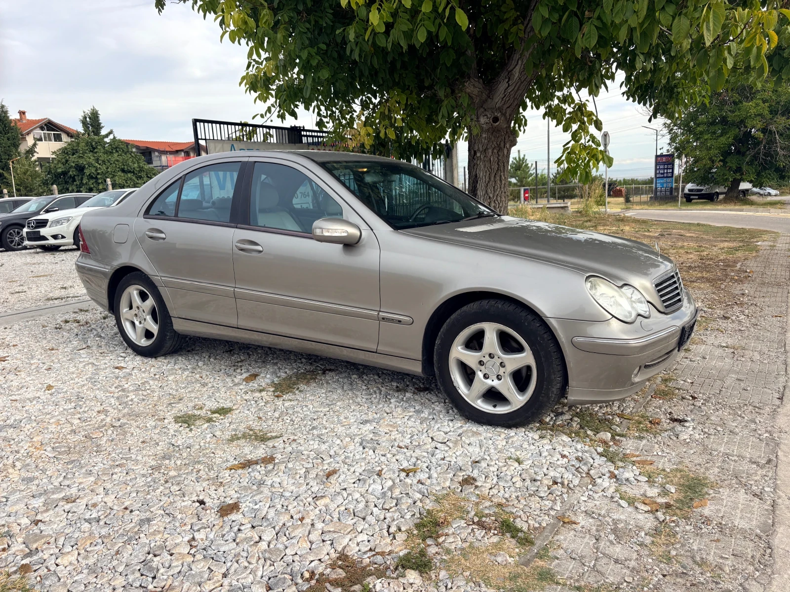 Mercedes-Benz C 220 Без Ръжди Ръчка 2.2 CDI, снимка 6 - Автомобили и джипове - 56288511