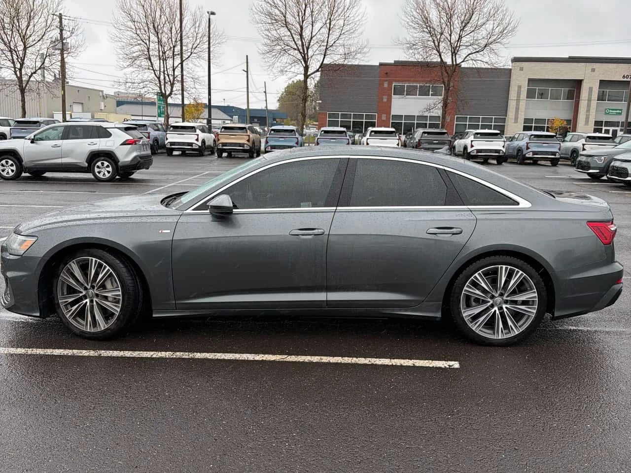 Audi A6 * Progressiv * CARFAX * ��� ������������ ������ | Mobile.bg � ����������� 2