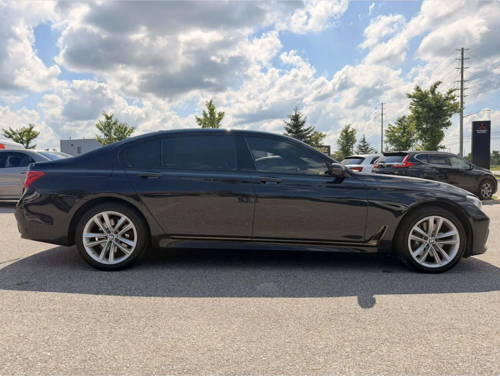 BMW 750 Premium Harman/Kardon | LUXURY | Clean Carfax |  | Mobile.bg � ����������� 4