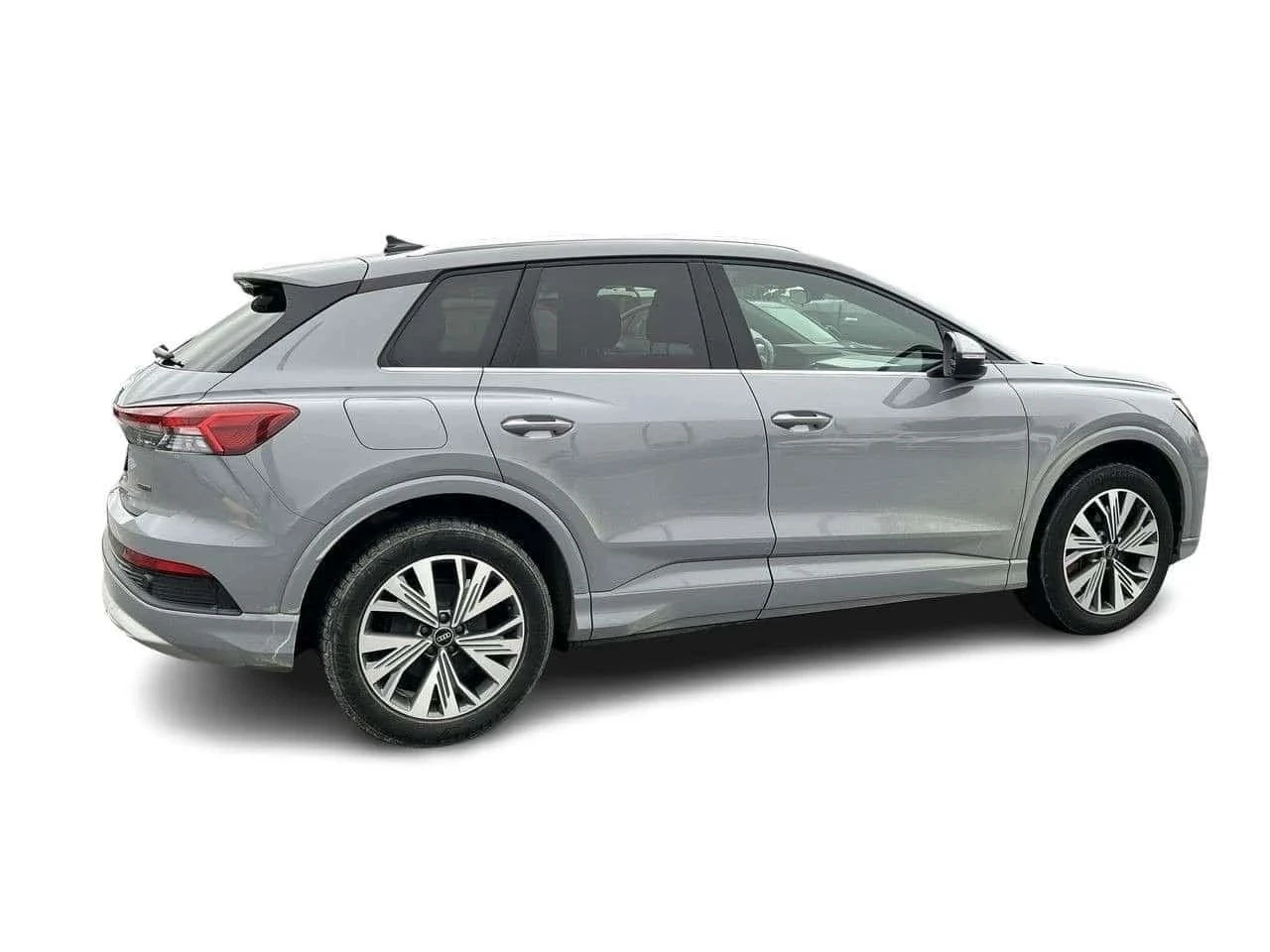 Audi E-Tron, снимка 15 - Автомобили и джипове - 56686781