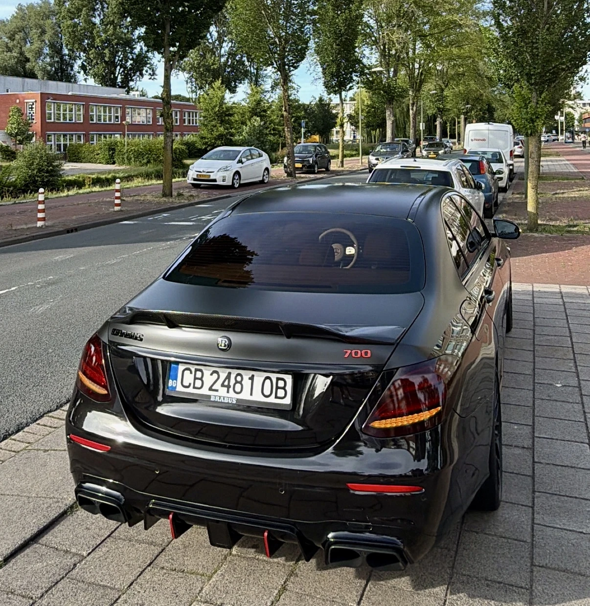 Mercedes-Benz E 400 4MATIC Брабус Пакети, снимка 2 - Автомобили и джипове - 56730008