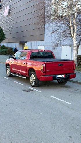 Toyota Tundra 5.7 V8 LIMITED/4Х4/ПАНО/КОЖА/ПОДГРЕВ/БАРТЕР* * * , снимка 5