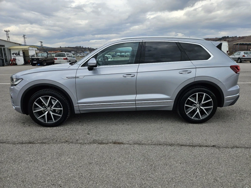 VW Touareg 3.0 286ks, снимка 7 - Автомобили и джипове - 48838301